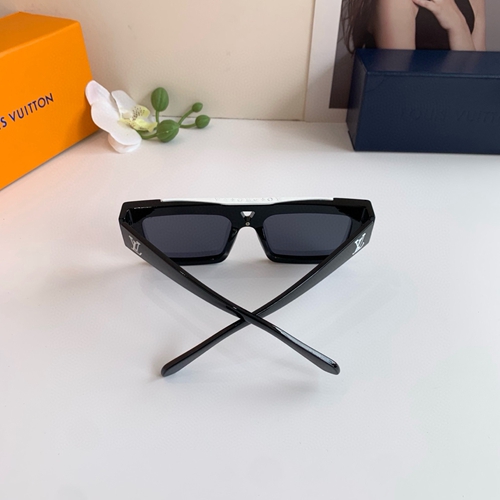 ルイヴィトンサングラス着用イメージ